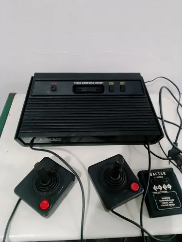 Atari Polyvox defeito leia a descrição 