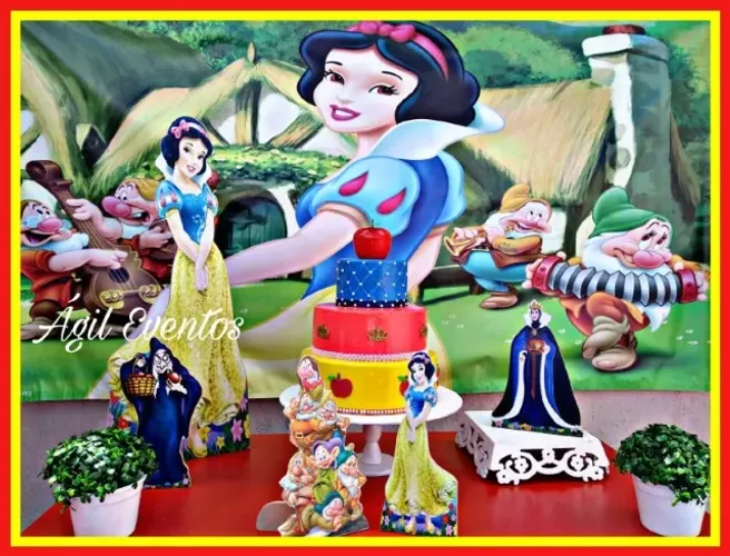 Painel para festa tema Branca de Neve