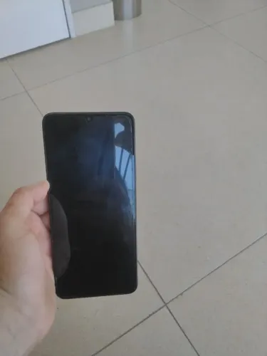 POCO C75