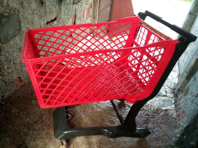 carrinho de hipermercado vermelho 80L