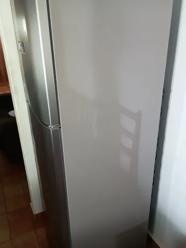 Geladeira Electrolux <br>Duplex DFX44 <br>Cor inox Lux<br>220 VGe