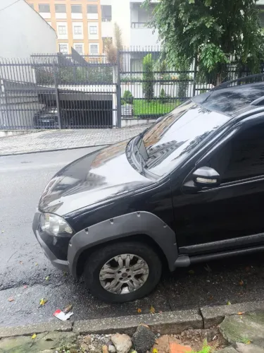 Fiat Strada Adventure1.8/ 1.8 Locker Flex CD 2010