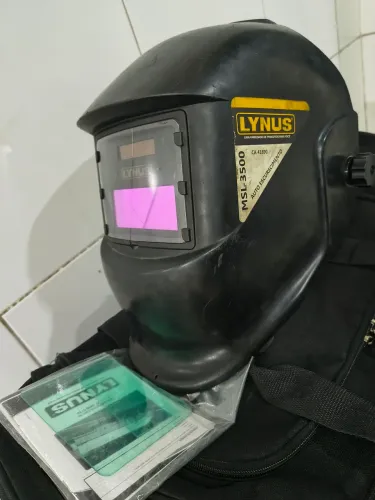 Mascara de solda automática