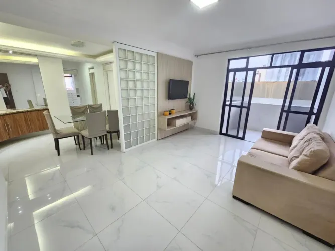 30 metros do mar, prox. Mag Shopping,  115 m2 com 3 quartos em Manaíra - João Pessoa - PB