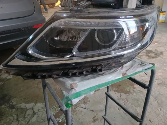 Farol Kia sorento 