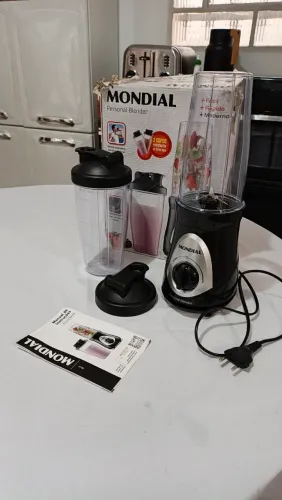 tapioqueira , sanduíche, panela Air Fryer. e outra 