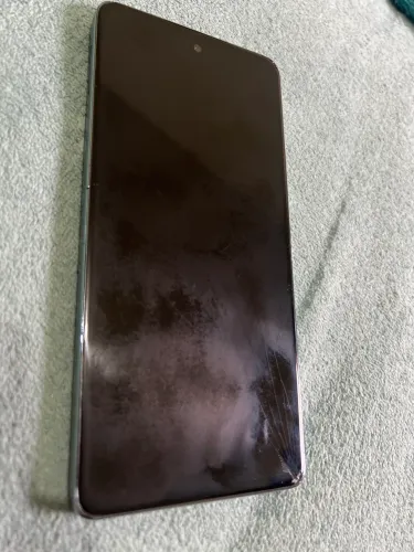 MOTOROLA G75 