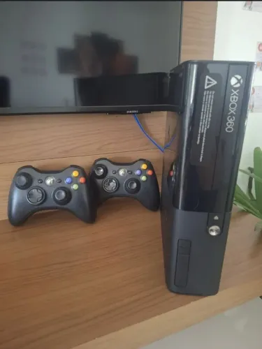 Vendo Xbox 360