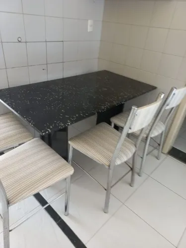 CADEIRAS 150 CADA