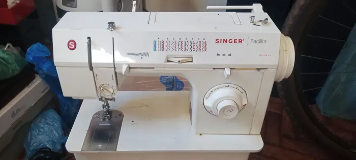 Máquina de costura Singer