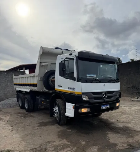 Caçamba Mercedes Atego 2428 Ano 2011 Extraaa