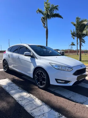 Ford Focus 2.0 16v/se/se Plus Flex 5P Aut. 2016