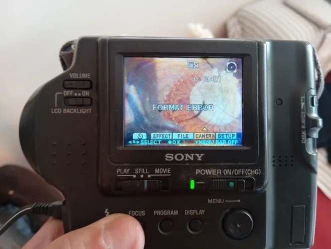 Sony Mavica MVC-FD85 no estado