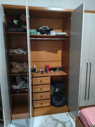 Guarda roupa