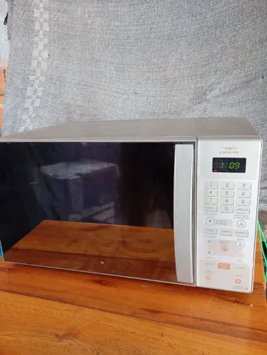 Microondas Inox Espelhado Brastemp