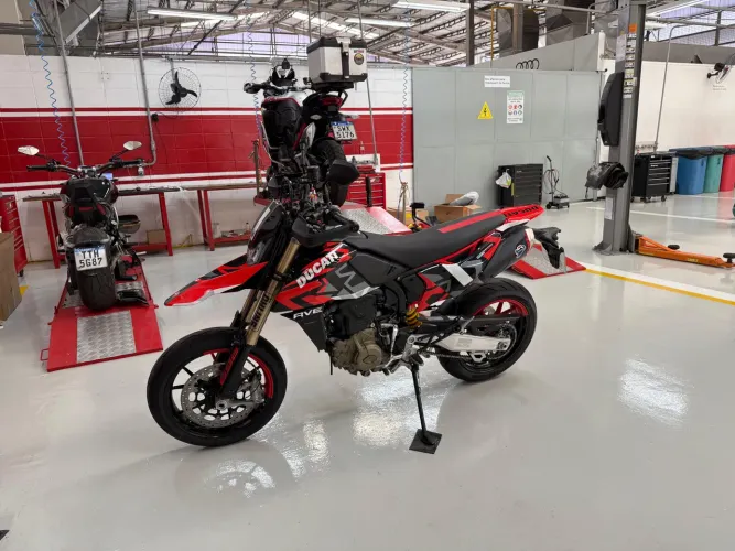 Ducati 698 Mono RVE com Termignoni full