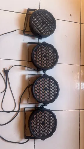 4 Canhão de Leds 64 Rgbw - Seminovos 