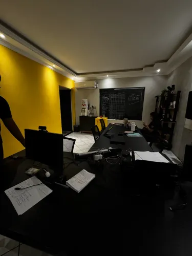 Alugo escritório mobiliado - Pajuçara Maracanaú