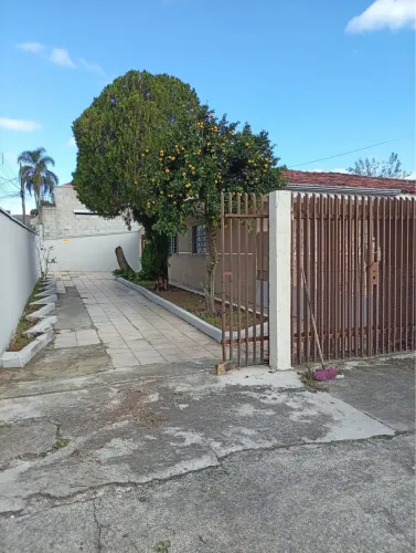 Aluga casa Santa Cândida 