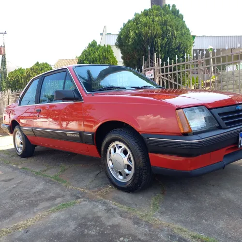 Chevrolet Monza GL 1.8 Efi/ SL/ L/ 650/barc. 2e4p (álcool) 1988