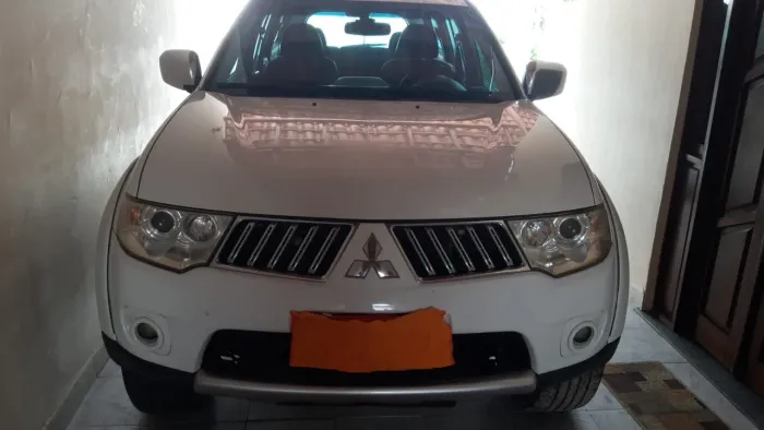 Mitsubishi Pajero Dakar 3.2 4X4 T.i. Dies. 5P Aut. 2013