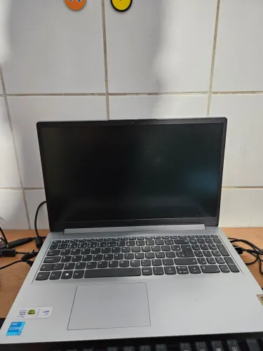 Notebook lenovo ideapad 1 i3 1215U 8gb