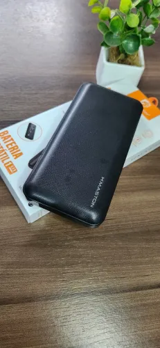 Carregador portátil H´maston H966 10000mah com 3 cabos mais saída usb
