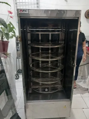 Máquina De Assar Frango giratória FK