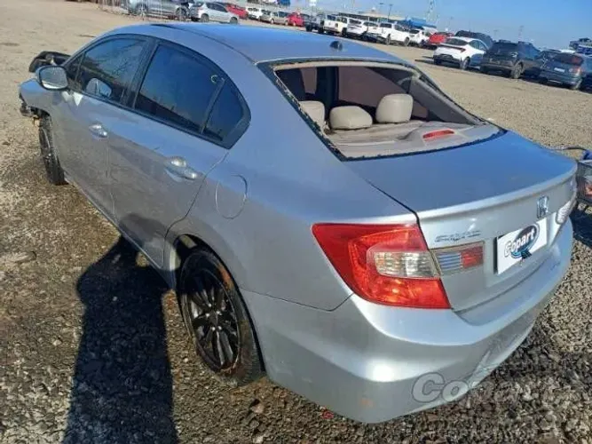 SUCATA HONDA CIVIC 1.8 2011 2012 - PARA RETIRADA DE PEÇAS