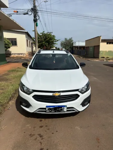 Chevrolet Onix Activ 1.4 8V Flex Aut. 4P 2018
