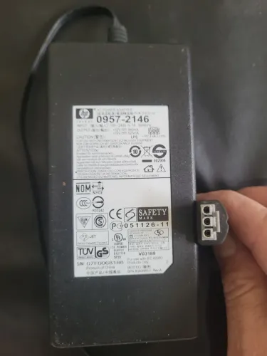 fonte para impressora HP modelo 0957-2146 com conector cinza 32v 16v