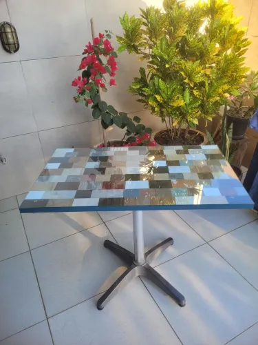 Mesinha de apoio 90x55