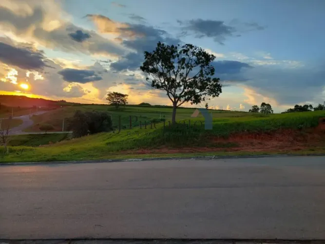 TERRENO À VENDA NO CONDOMÍNIO TERRA CAXAMBU - JARDIM CAXAMBU - JUNDIAÍ/SP - REF.21515