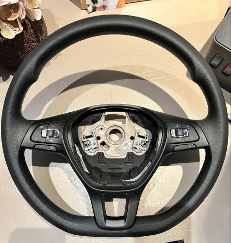 Volante VW T-Cross Sense