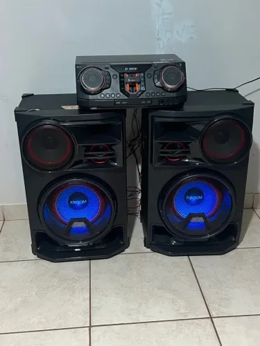 Vende-se caixas de som 3.000