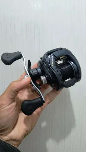 Carretilha Daiwa tatula type hd