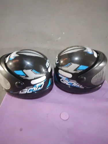 Vendo capacetes 