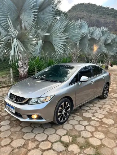 Honda Civic Sedan LXR 2.0 Flexone 16V Aut. 4P 2016