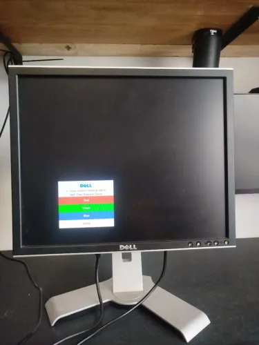 Monitor Dell 19"