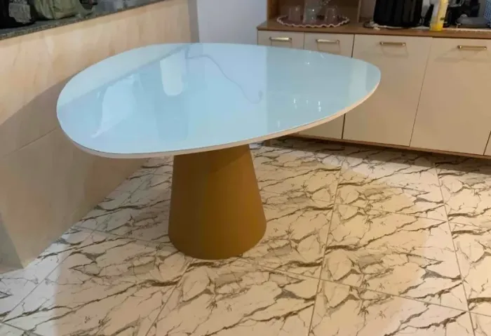 Mesa de jantar 6 lugares Tampo de vidro