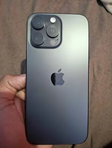 iphone 16 pro max 256gigas Bateria 97% com nota fiscal carregador capas