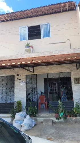 Vendo 2 casas no Canaã principal 
