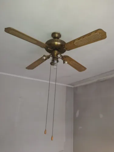 Ventilador de teto 4 pás