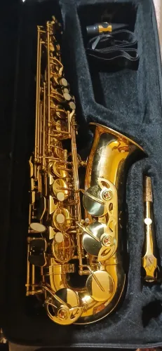 Saxofone alto da marca Selmer Paris 