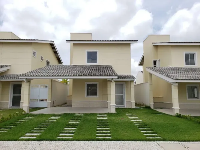 CASA EM CONDOMÍNIO NO EUSÉBIO!  PRÓXIMO AO SHOPPING E CE-040