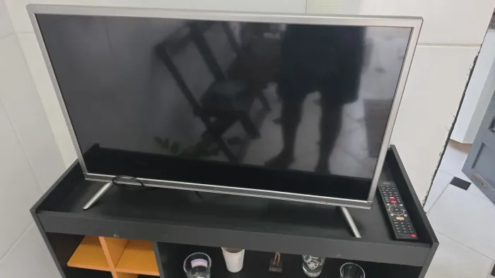Smartv Semp 32' com controle 