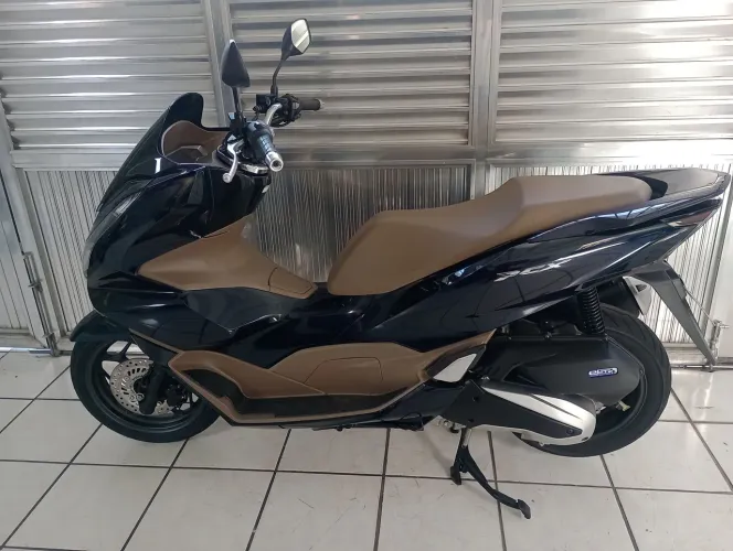 vendo Honda PCX DLX azul ano 2025 moto Nova