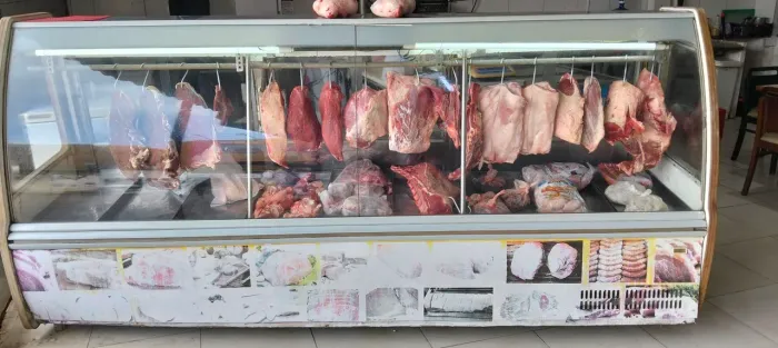 BALCÃO DE FRIGORÍFICO