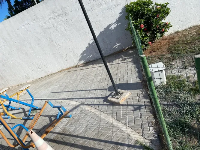 Assentamento de piso intertravado 