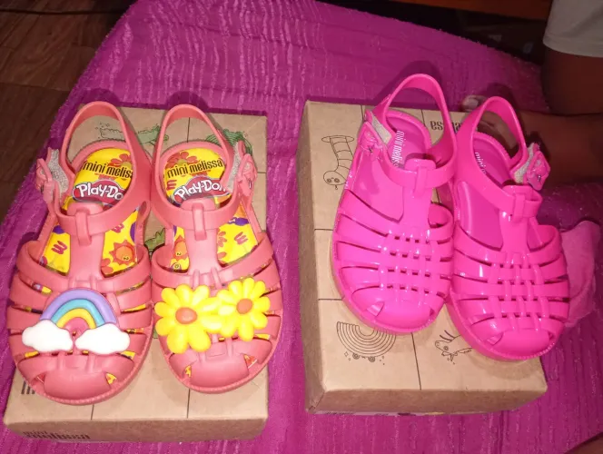 ? DESAPEGO INFANTIL: 2 MELISSAS ORIGINAIS ? Nº 22 | R$ 50 CADA! ?<br>